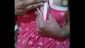 Indian Beauty Flaunts Her Curves On Instagram