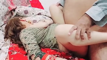 Seductive Indian Bhabhi’s Steamy Encounter With Property Dealer – Hindi Moans & Dirty Talk