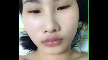 Hot Girl Flaunts Curves On Bigo Live
