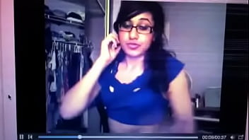 Seductive Indian Girlfriend Dances And Teases