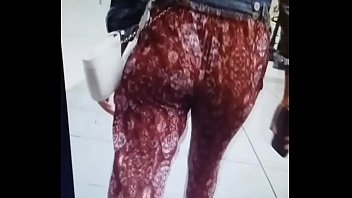 Curvy Desi Hips In Motion