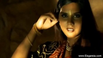 Seductive Bollywood Milf Dancer Craves Pleasure