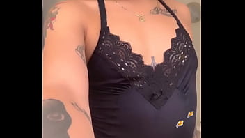 Nipples Teasing On Cam