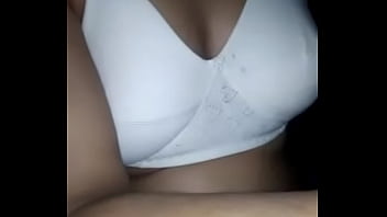 Desi Wife’s Tempting Curves