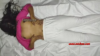 Passionate Desi Couple’s Steamy Classroom Encounter