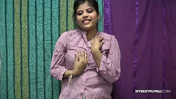 Hot Desi Girl Rupali Ready For Dirty Delhi Chat