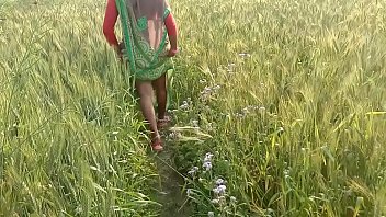 Rural Indian Housewife Wild Outdoor Fuck In Hindi