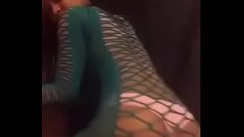 Sensual Live Booty Shaking