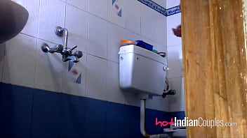 Steamy Shower Fuck With Indian Couple Shilpa Raghav