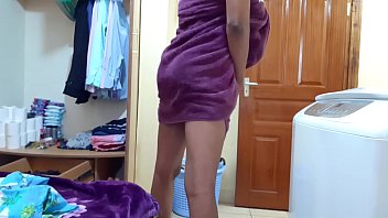 Naked Punjabi Stepsister Seduces In Secret (4)