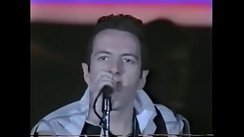 Rocking The Stage: The Clash’s Electrifying 1983 Performance