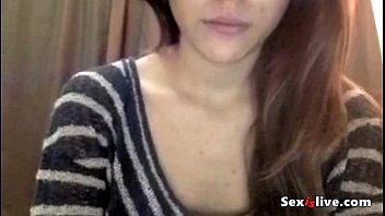 Seductive Ginger Babe On Live Cam