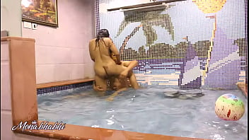 Seductive Indian Bhabhi Mona’s Poolside Passion