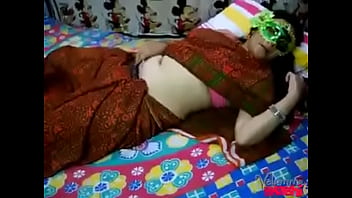 Seductive Indian Bhabhi Velamma Pleasuring Herself Nude