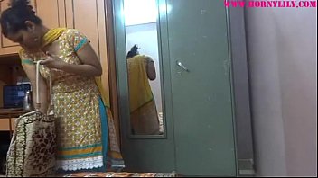 Amateur Indian Babes Lily’s Hot Sex Scene – Xvideos.com