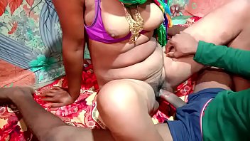 Seductive Indian Housewife Craves Pleasure