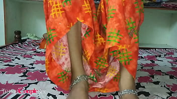Intimate Desi Couple’s Passionate Bedroom Encounter