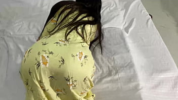 Milky Payment: Housewife Offers Her Backdoor For Bills