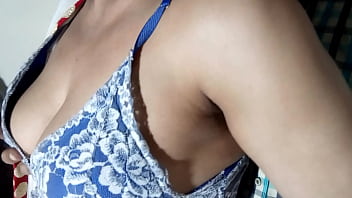 Indian Girlfriend’s Forbidden Standing Sex With Desi Lover