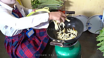 Indian Step Sister’s Wild Ride In Hindi Xxx