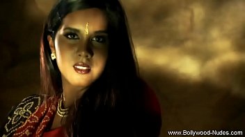 Sensual Bollywood Beauty Unclothed
