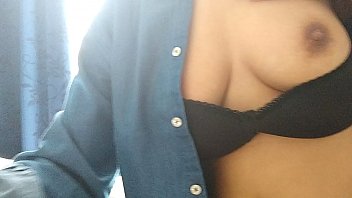 Neha’s Morning Surprise: A Sultry Wake-up Call With Hindi Whispers