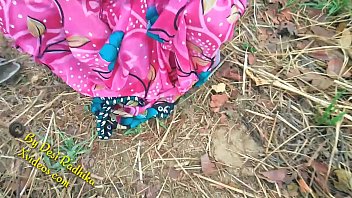 Desi Bhabhi Gets Wild And Nasty Deep In The Jungle
