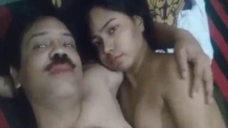 Pledging To A Desi Beauty And Capturing Her Naked Mms