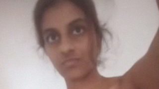 Bare Tamil Beauty Fingers Her Wet Pussy In Leaked Mms