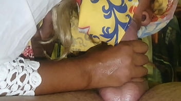 Virgin’s First Time With A Desi Masseuse