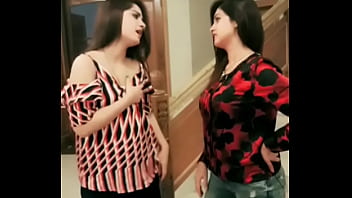 Desi Hottie’s Steamy Bedroom Video