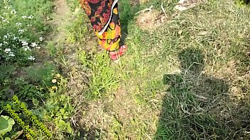 Fucking In The Fields Is A Whole Different Kind Of Pleasure