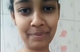 Desi Babe Bares It All In A Steamy Solo Bra Strip Tease