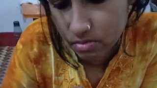 Desi Maid’s Daughter Sucks Cock