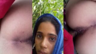 Hot Desi Babe Gets Wild With Pakistani Stud In Outdoor Fuck Session