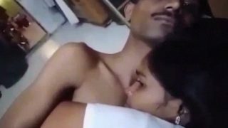 Steamy Seduction: Unwrapping My Bhabhi’s Desires