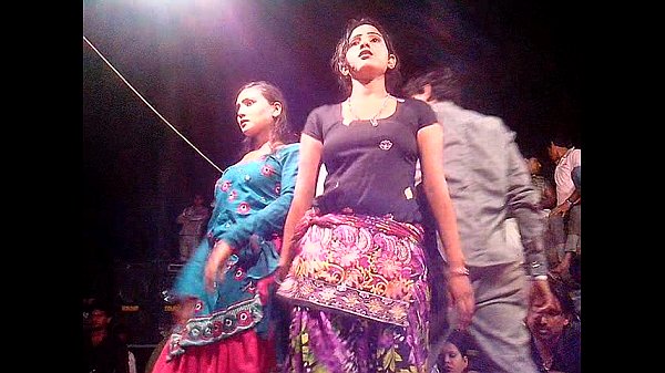Sizzling Desi Moves That’ll Make You Sweat