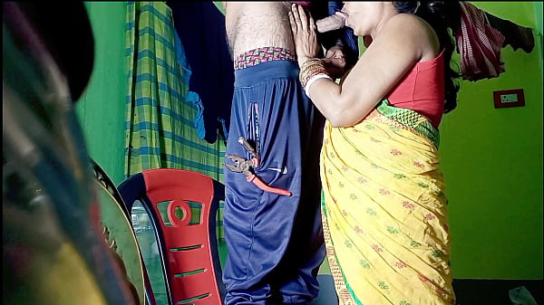Sizzling Indian Milf Gets Her Soaking Wet Pussy Pounded By The Electrician In Raw Hindi Moans | Fiery Couple Action