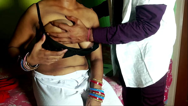 Doctor Dominates Patient’s Wet Pussy With Hindi Dirty Talk