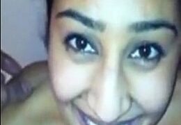 Delhi Babe Deepthroats Her Boyfriend’s Cock In The Bathroom