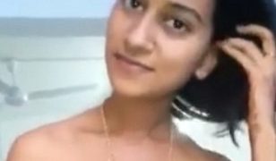 Desi Babe Kamsin’s Intimate Blowjob Scene
