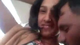 Desi Village Babe Gets Her Tits Sucked And Mouth Fucked In The Backseat