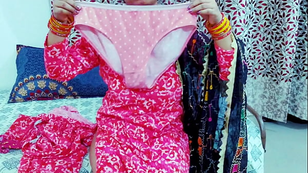 Naive Bengali Beauty Ravished By A Mysterious Man – A Steamy Hindi Tale