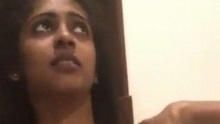 Indian Girlfriend’s Private Video Of Boyfriend Goes Viral