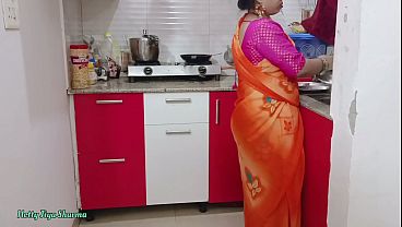 Desi Bhabhi Gets Pounded Hard By A Huge Cock In Her Kitchen