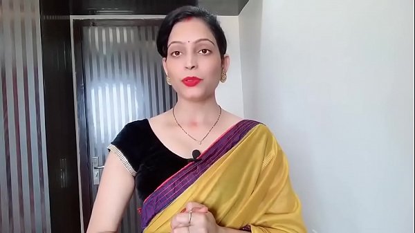 Desi Bhabhi In Saree Moaning With Hot Hindi Dirty Talk