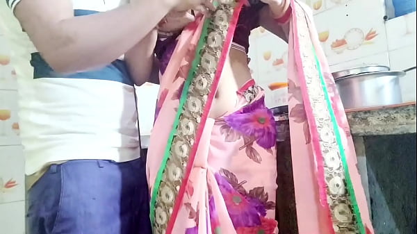 Desi Bhabhi Was Washing Dishes When Her Devar Came And Said, “bhabhi, I Want Your Pussy, Will You Give It?” Hindi Audio.