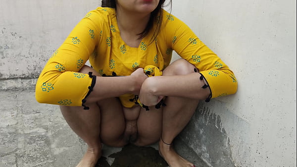 Maid’s Dirty Talk: Boss, Pay Me More And I’ll Give You Everything, Xxx Outdoor Pissing Video