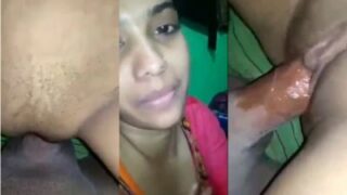 18-year-old Bihari Girl Rides A Thick Dick In A Leaked Sex Clip