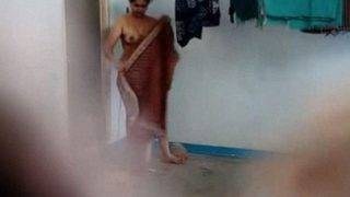 Hidden Video Of A South Indian Milf Getting Wild